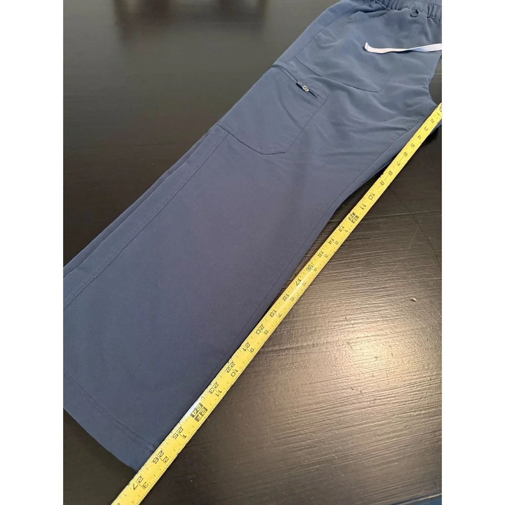FIGS Technical Collection Scrub Pants Blue Slate Cargo Pockets Mens Medium M